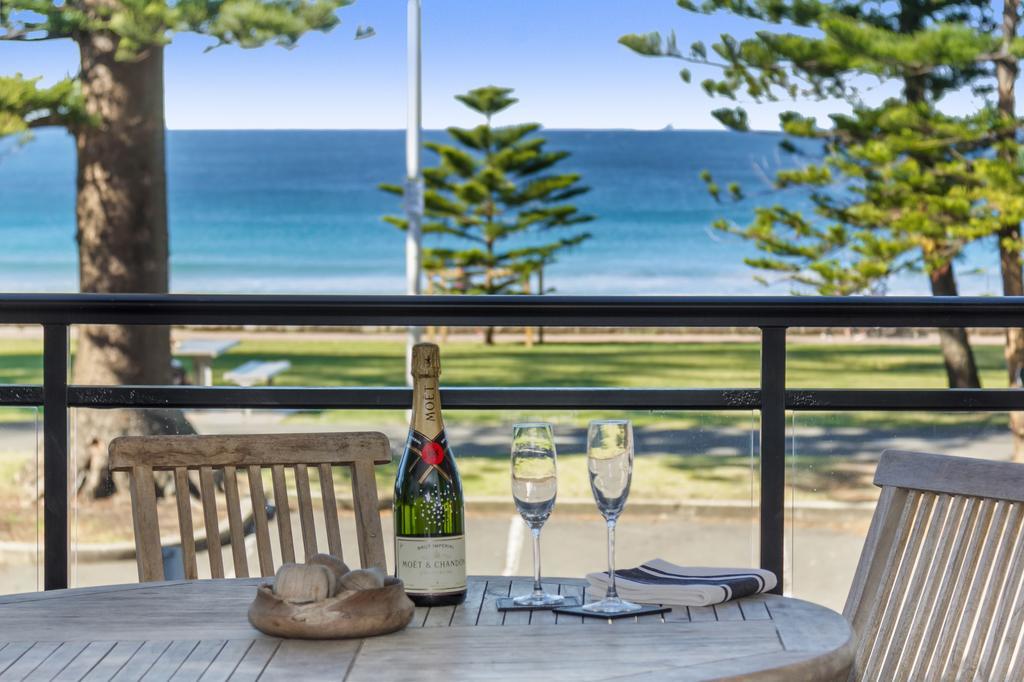 Beachfront On Golden Mile Сидней Экстерьер фото