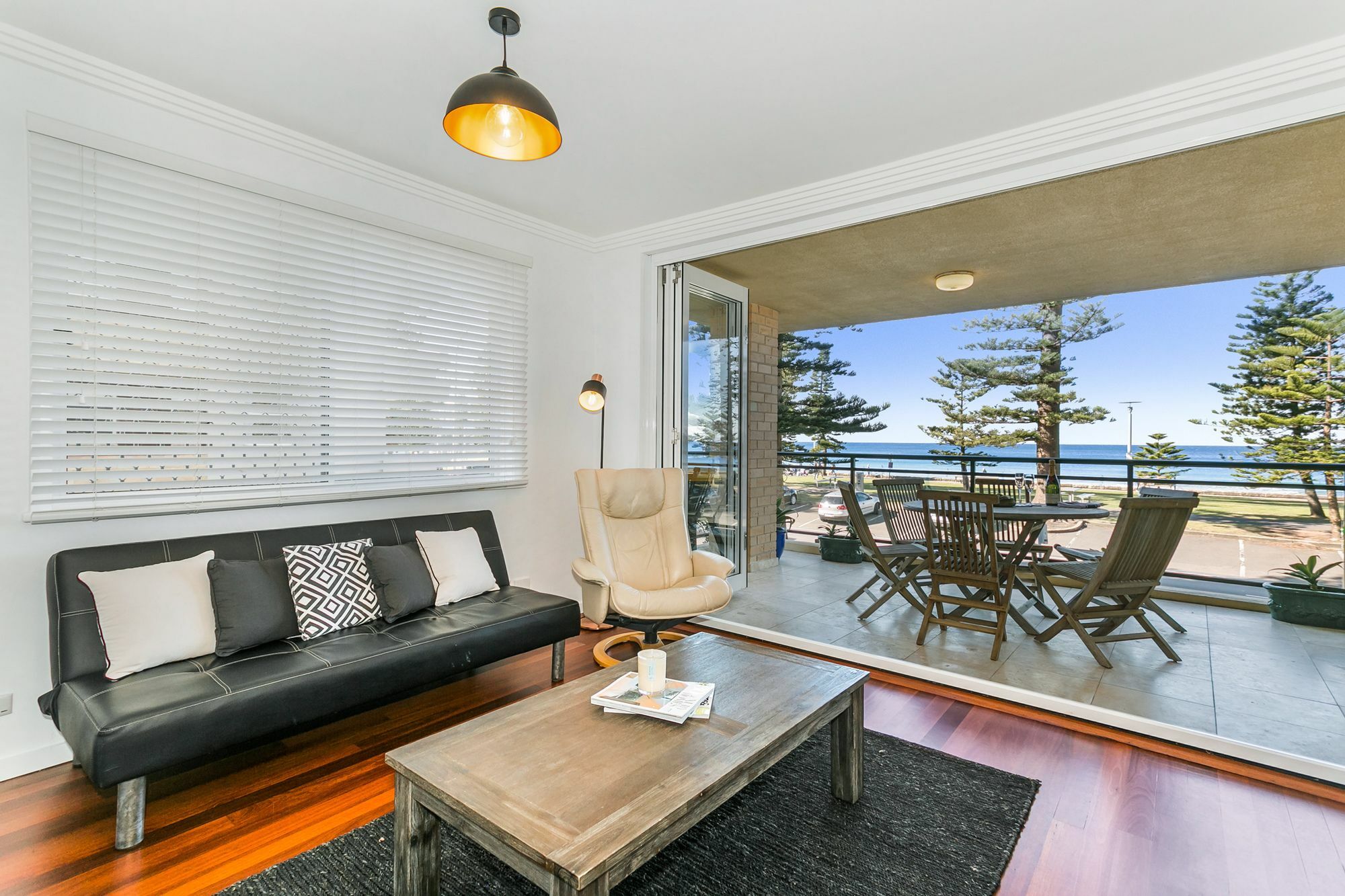 Beachfront On Golden Mile Сидней Экстерьер фото